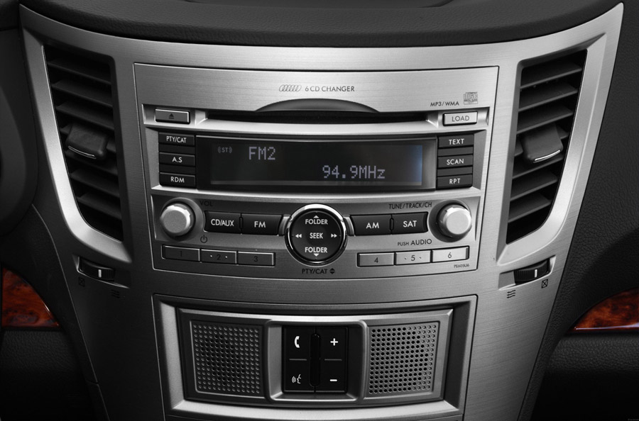 Subaru Legacy/Outback factory radio