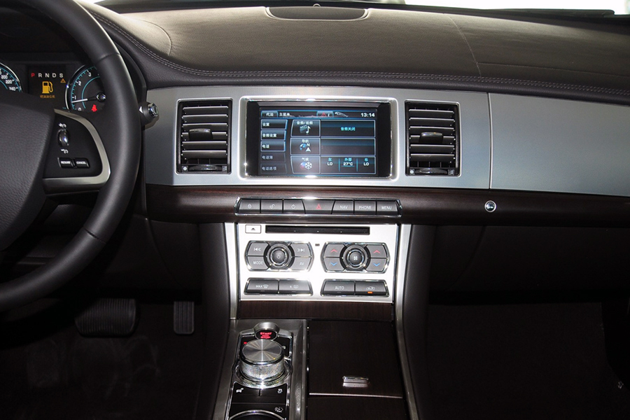 Jaguar XF 2012-2015 8.4" Aftermarket Radio Upgrade