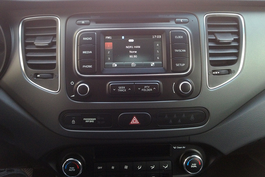 Kia Carens/Rondo 2012-2019 Aftermarket Radio Upgrade
