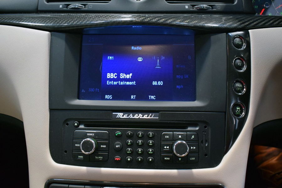Maserati Gran Turismo RHD 2007-2015 Aftermarket Radio Upgrade