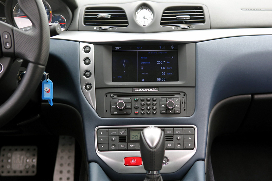 Maserati Gran Turismo LHD 2007-2015 Aftermarket Radio Upgrade