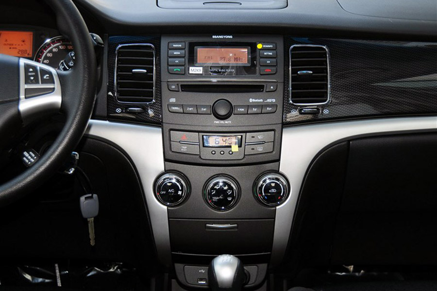 Ssangyong Korando 2010-2013 Aftermarket Radio Upgrade